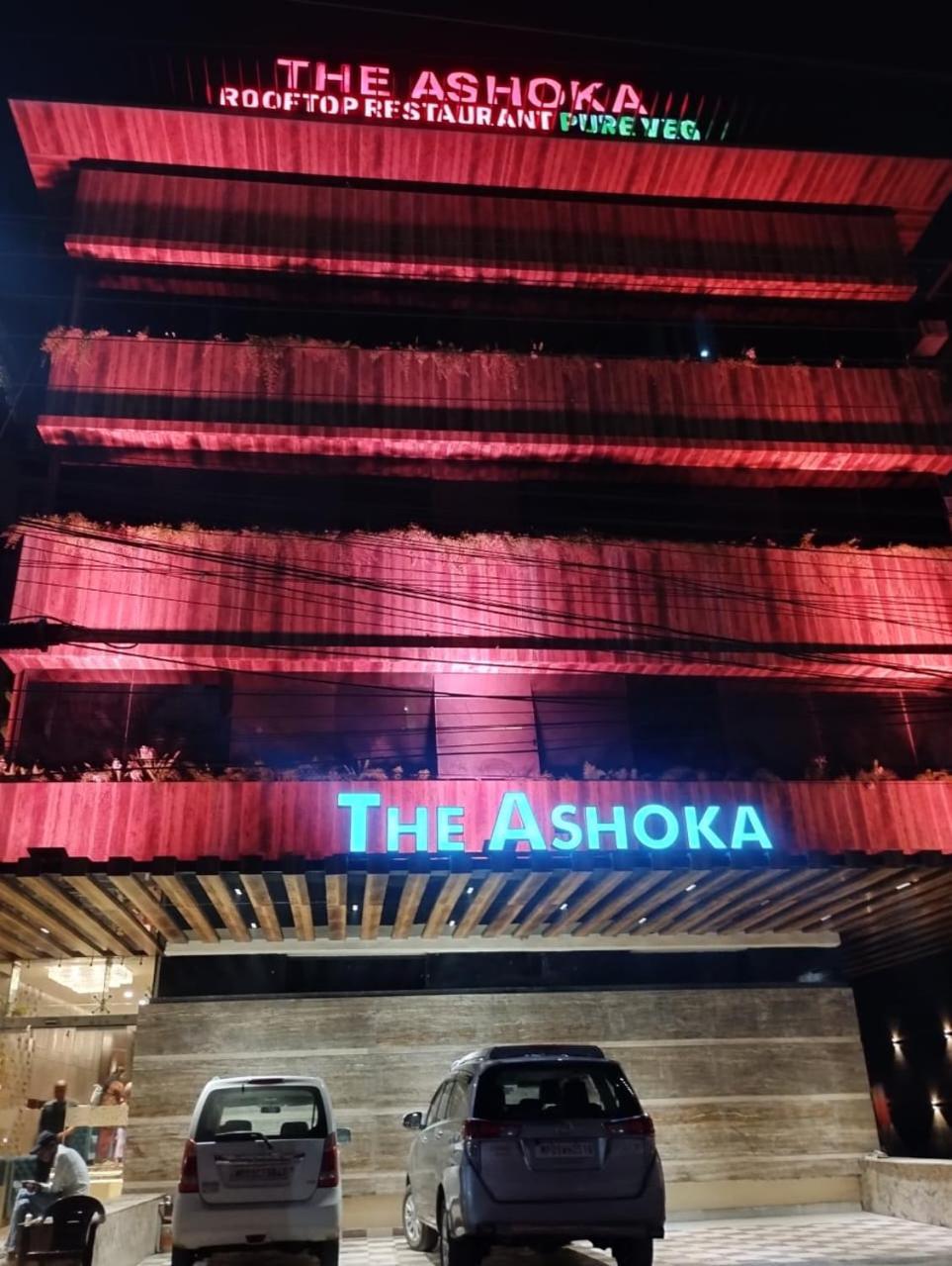 The Ashoka Hotel Indore Esterno foto